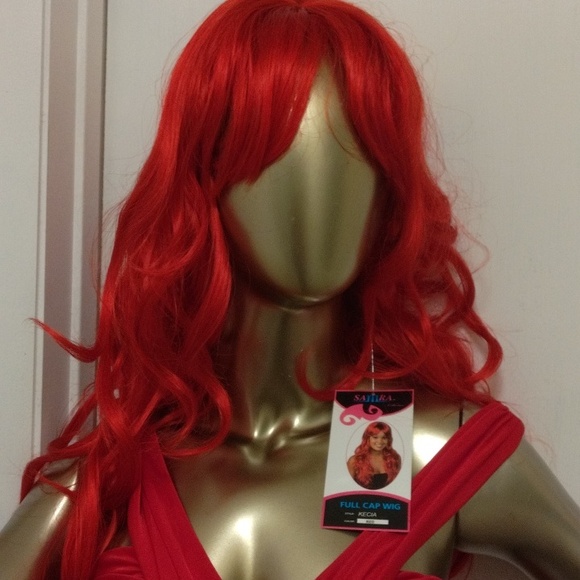 Masquerade red dress with diamond pendent in the front zips down in the back - Picture 14 of 16
